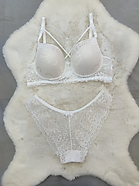 beyaz sütyen takım