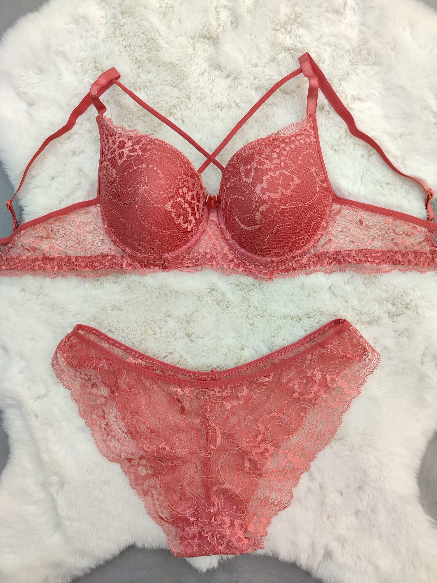 dantel kadın sütyen takım